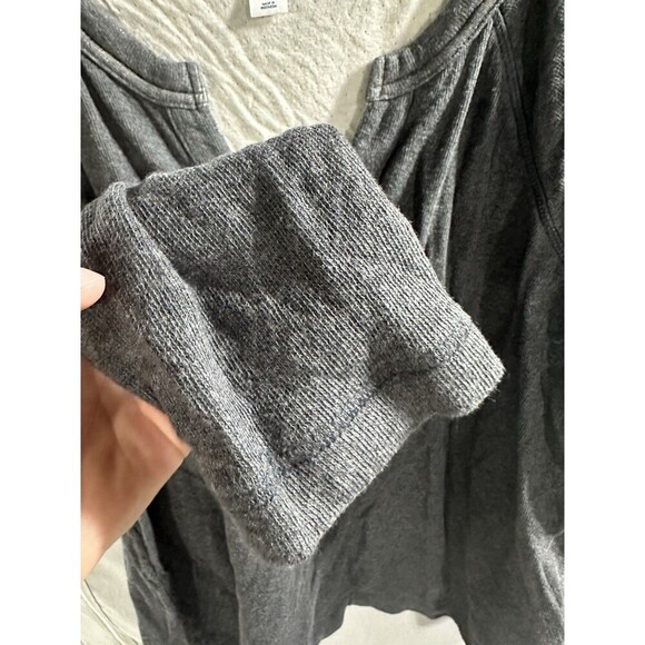 Old Navy Womans V Neck T-Shirt Sweater Size XL Dark Gray Cotton Loungewear - Picture 5 of 6